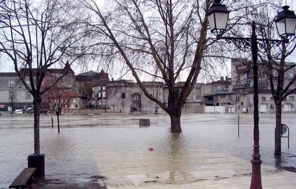 Où sont les Français (potentiellement) épargnés par les risques climatiques ? Où sont les Français (potentiellement) épargnés par les risques climatiques ?
