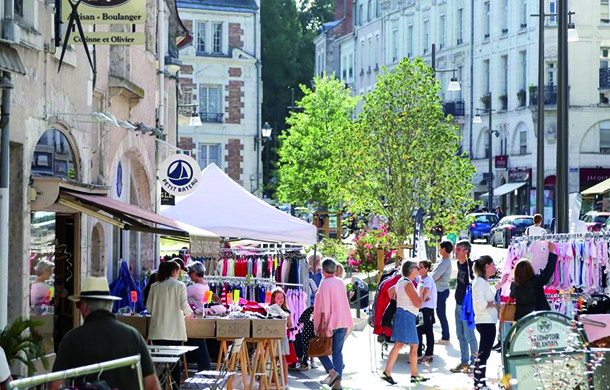 Pilote 41 observe la vacance commerciale Pilote 41 observe la vacance commerciale