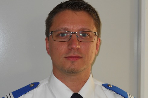 Officier de la tranquillité publique Officier de la tranquillité publique